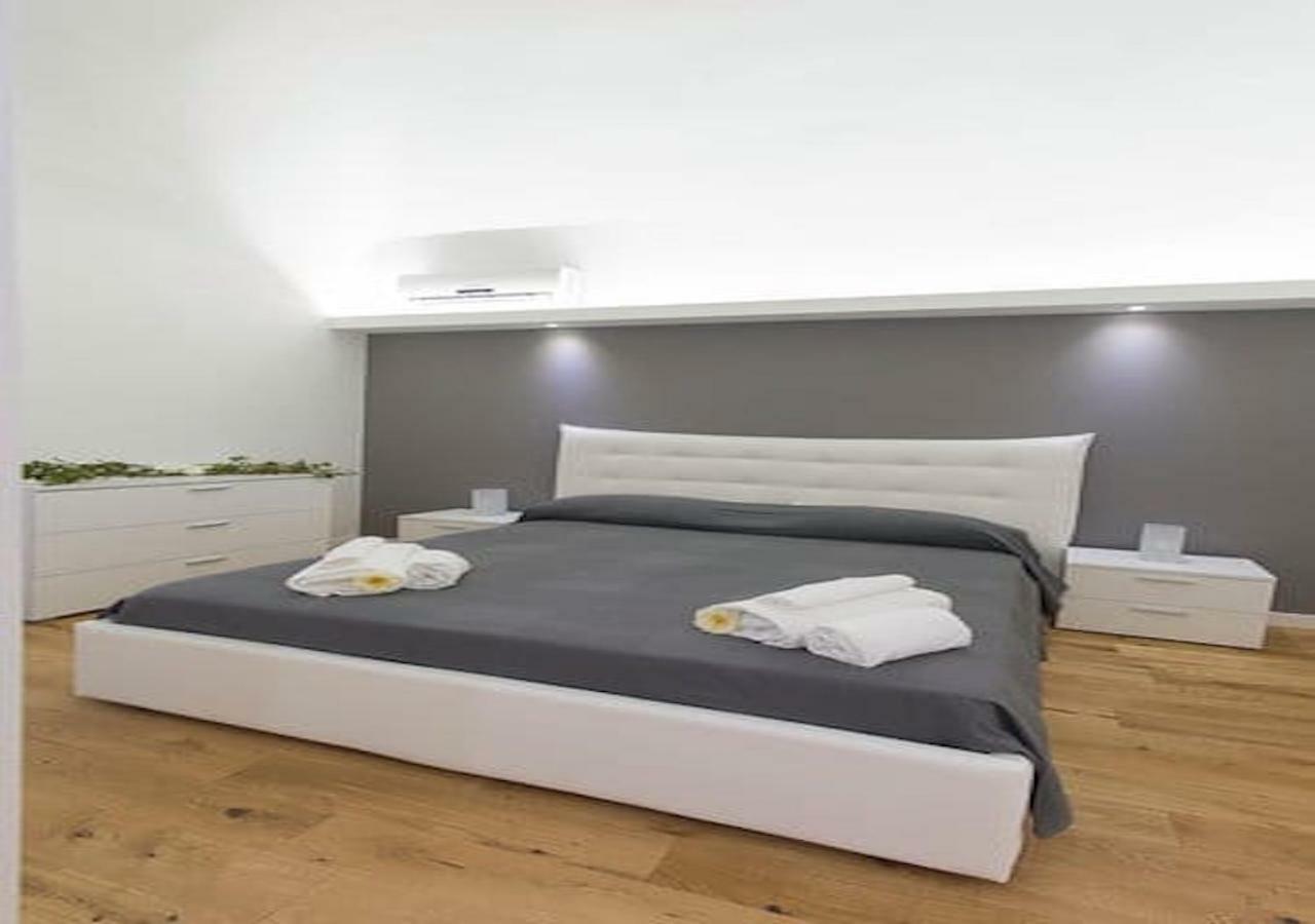 Manganelli Home Catania Bagian luar foto